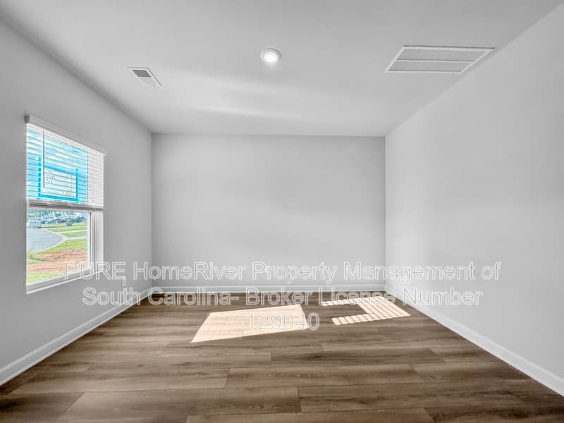 Moore House: 1504 Switchback Cir