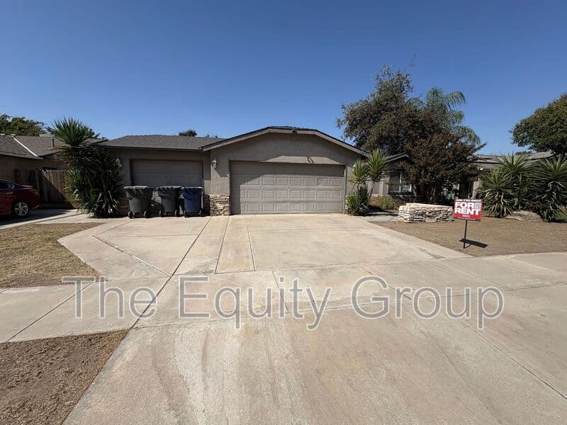 Tulare House: 1257 North Milner Street