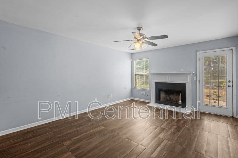 Lithonia House: 7227 Teakwood Pl