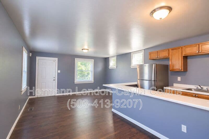 Saint Louis House: 5733 Albia Terrace