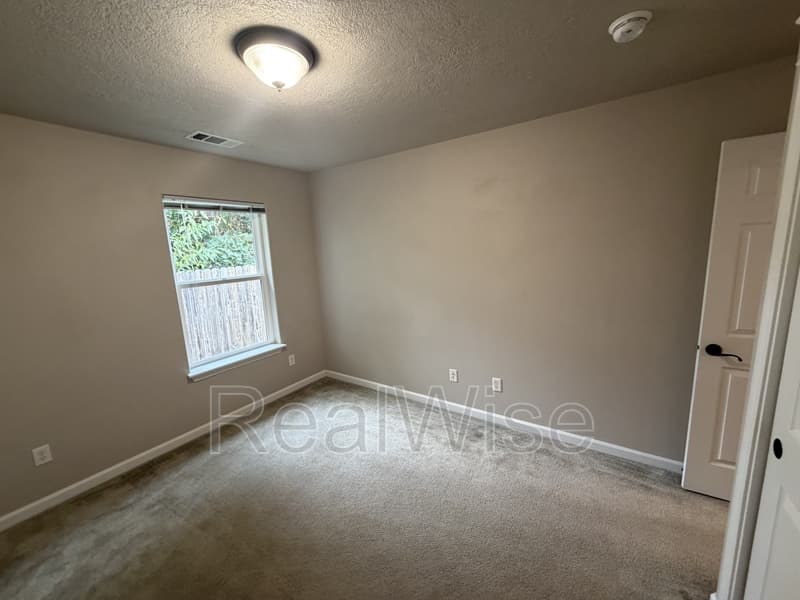 Grants Pass House: 1630 Medart Ln