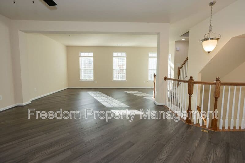 Gainesville Townhome: 7408 Brunson Cir