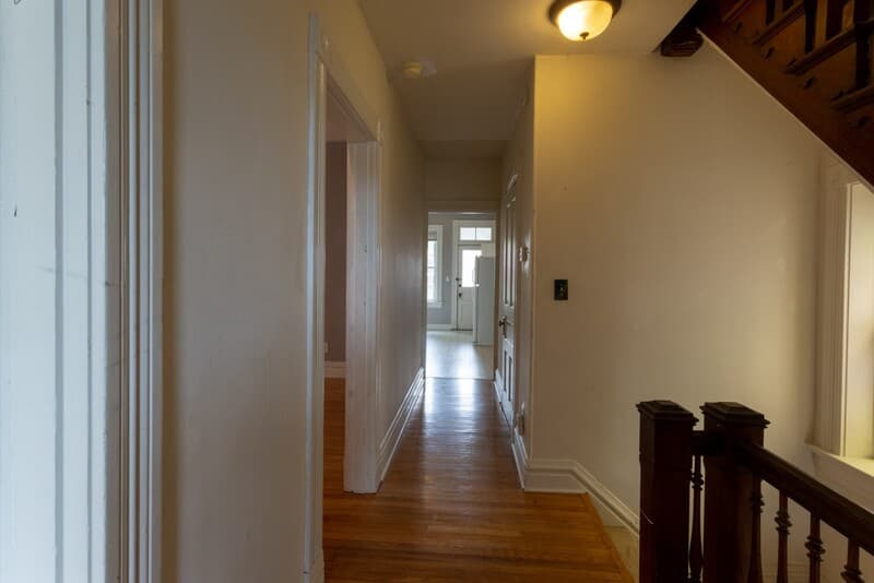 St. Louis Condo: 3628 A Wyoming St - 2F