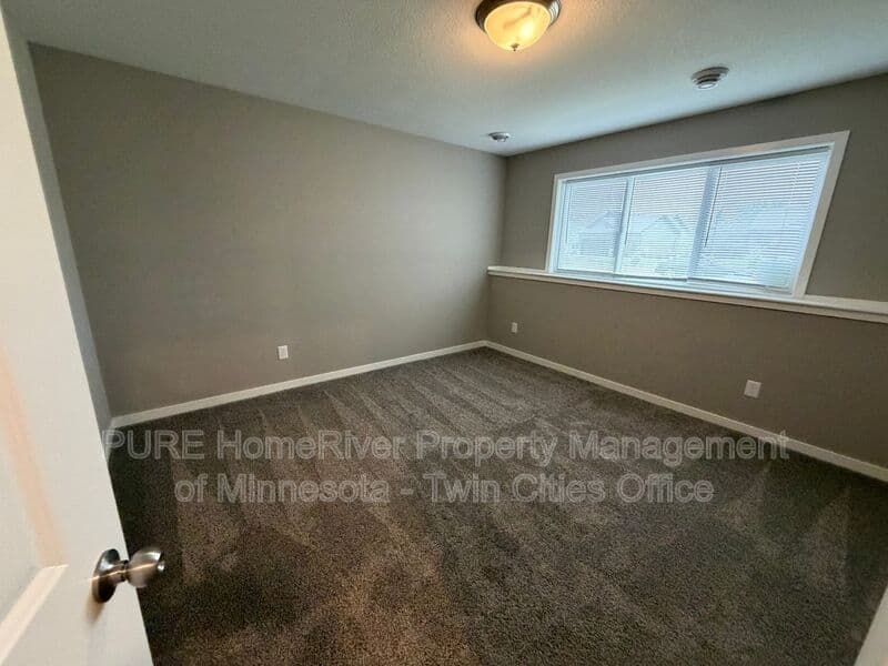 Rochester House: 3453 Ridgeline Dr SE