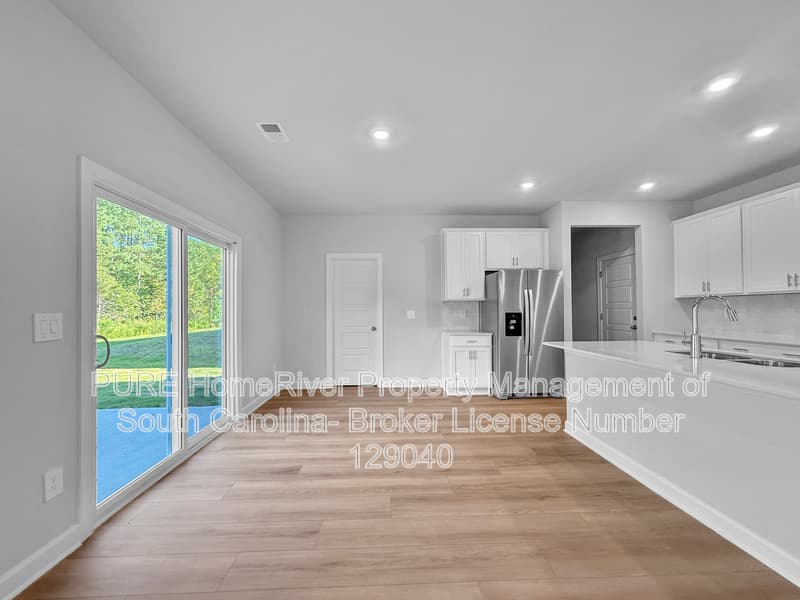 Moore House: 1504 Switchback Cir