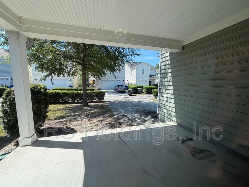 Portsmouth House: 214 Harmony Dr