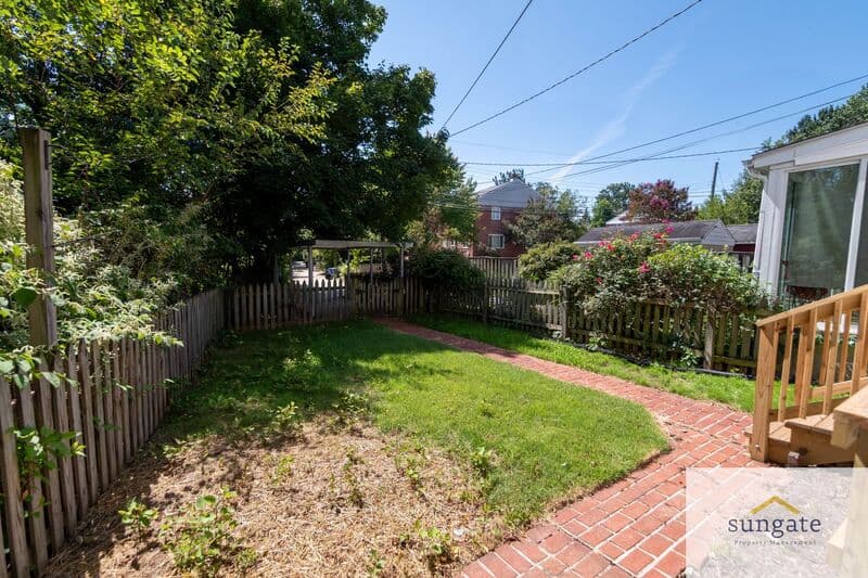 Towson Townhome: 211 Burke Ave