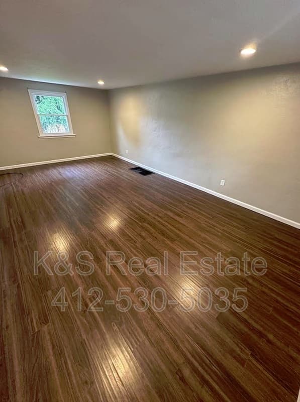 White Oak House: 1701 Lincoln Way