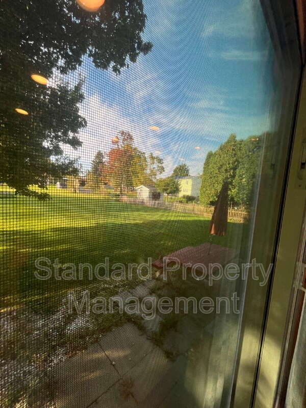 Rochester House: 43 Applewood Drive