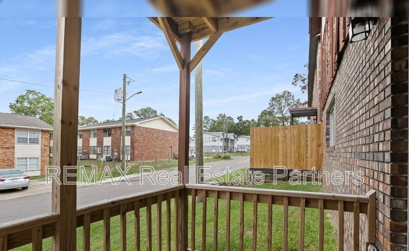 Hattiesburg House: 4001 Mable St