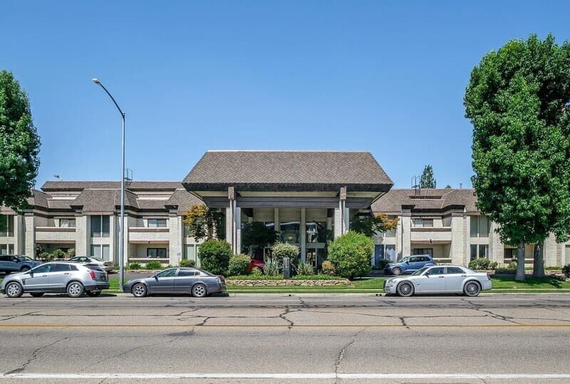 Fresno Condo: 4919 N Millbrook Ave