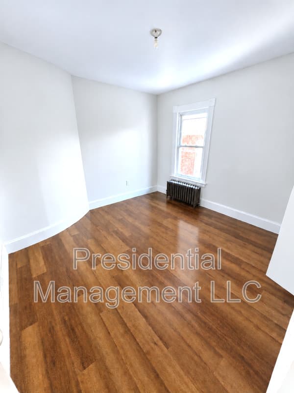 Waterbury Condo: 503 Baldwin St