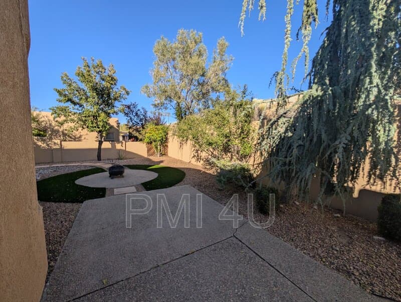 Albuquerque House: 12612 Carmel Ct NE