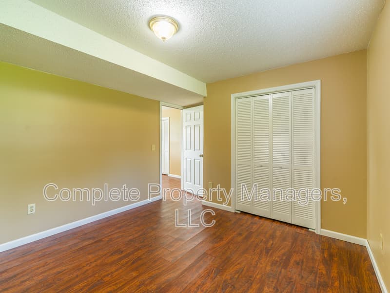 Albert Lea Condo: 1716 Gateway