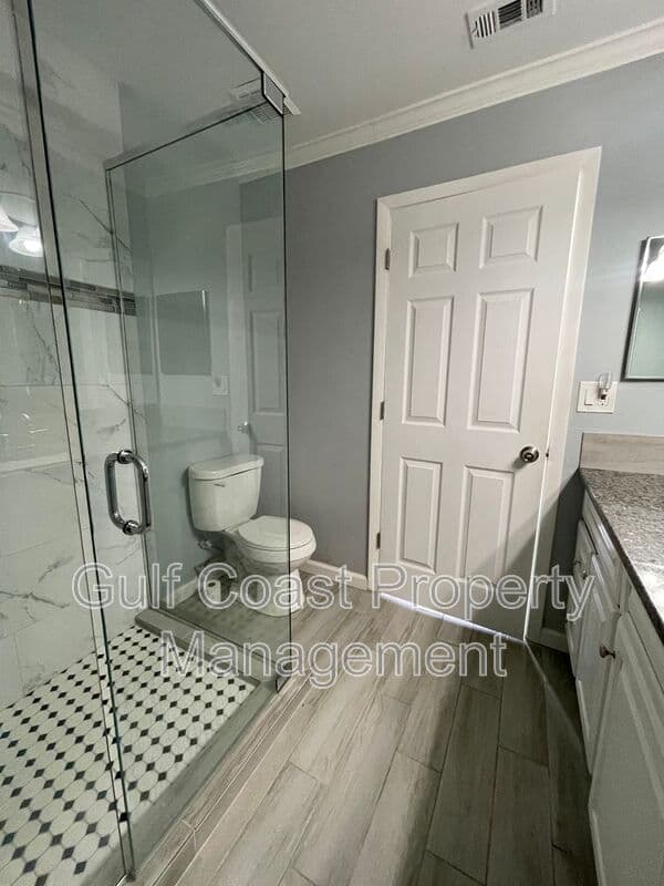 North Port House: 3365 Avanti Circle