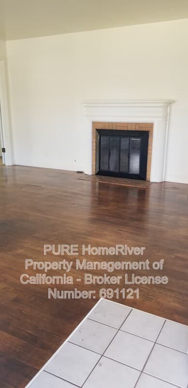 Sacramento House: 2571 Ione St