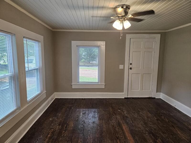 Winder Condo: 178 Georgia Ave - B