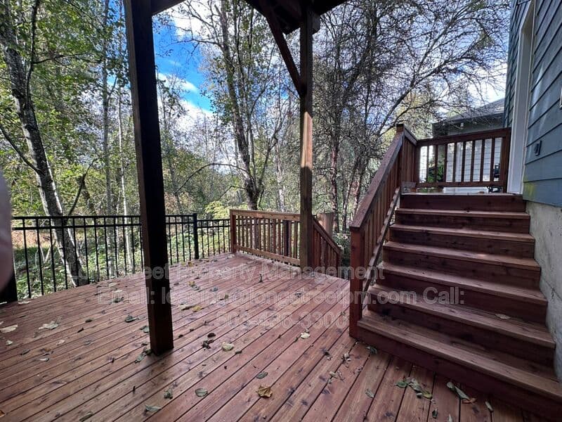 Tigard Townhome: 14795 SW Fern St