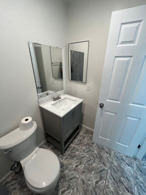 Murrieta House: 24402 Calle Tassjara