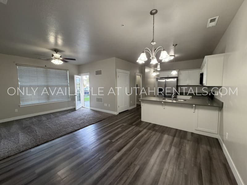Lehi Condo: 4166 W 1850 N