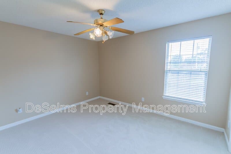 Smyrna House: 1009 Norwood Ct