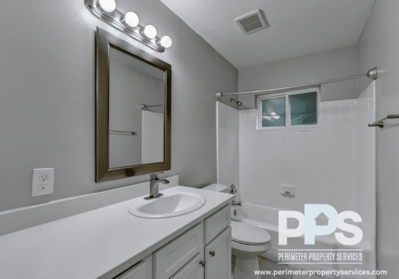 Atlanta House: 221 Lampkin Street