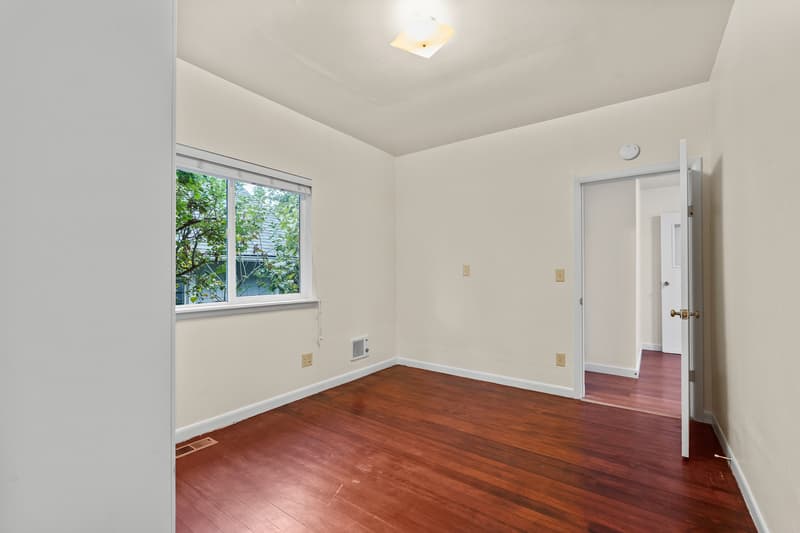 Seattle Condo: 4724 S Findlay St