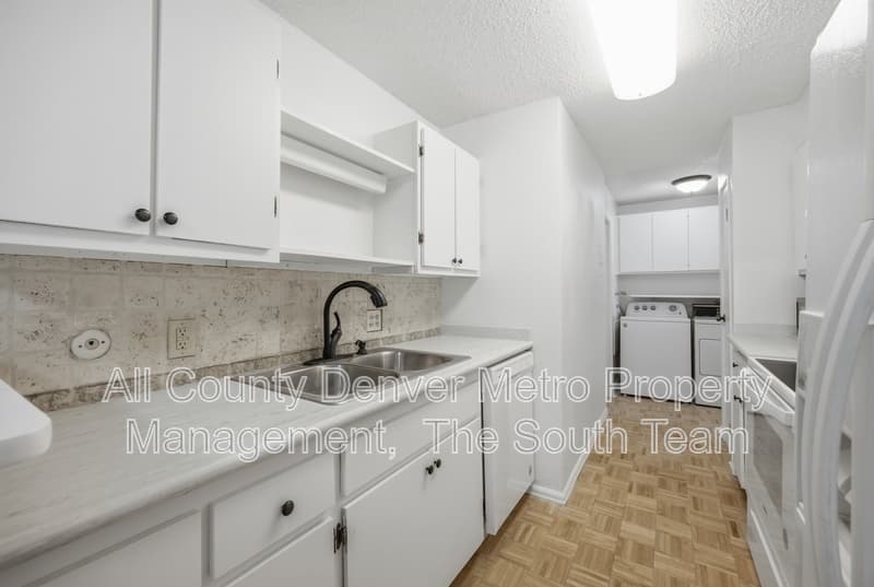 Denver Condo: 2835 S Monaco Street Pkwy