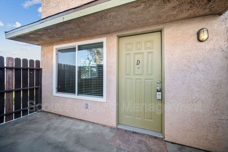 Murrieta Townhome: 28911 Calle del lago