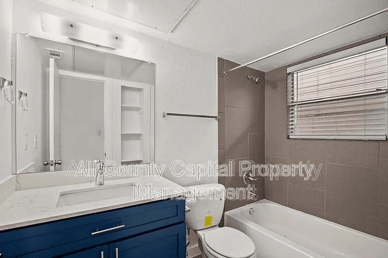 Austin Condo: 502 W. 35th St #103,
