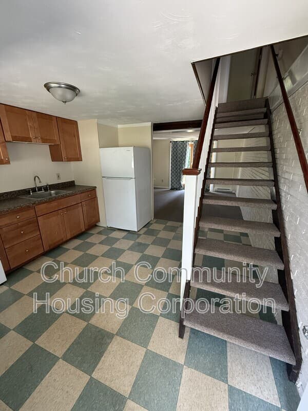 Jamestown Condo: 169 Conanicus Ave