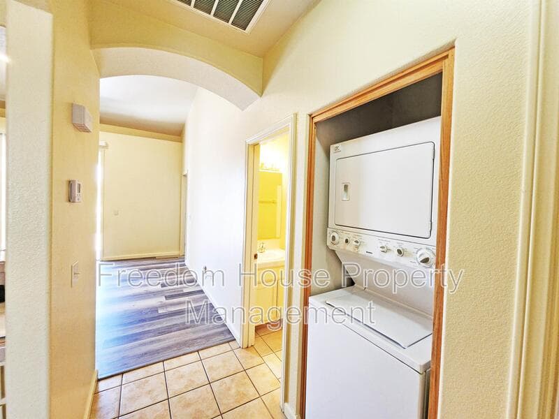 Pahrump Condo: 1051 Red Butte Street