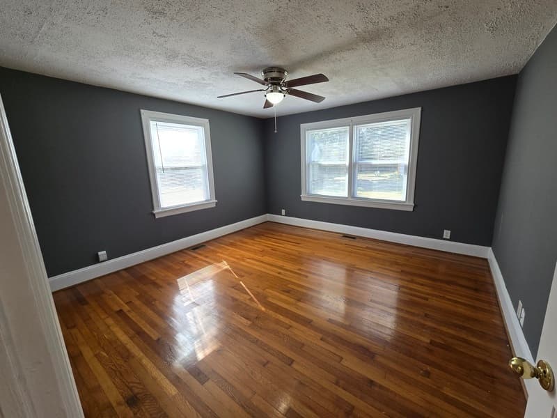 Richmond Condo: 5408 Linwood Ave