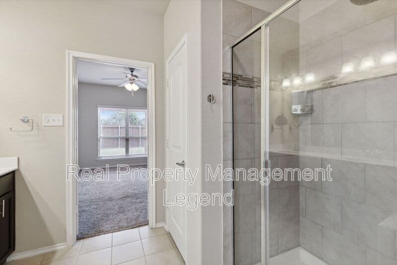 McKinney House: 812 Gray Fox Drive