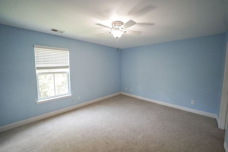 Richmond Hill House: 252 Cottonham Ct