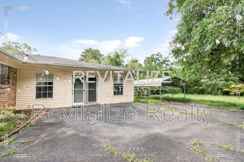 Mobile House: 786 Kasserine Pass
