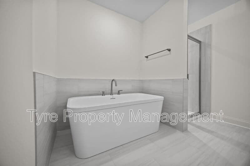 Greenville Townhome: 1904 Newbury Way
