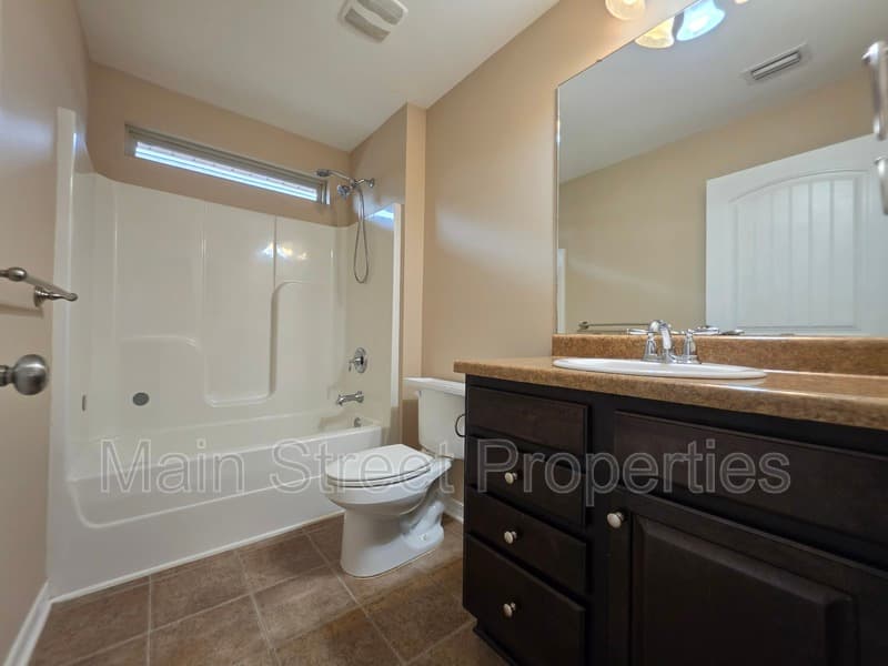 Pace House: 5794 Corkscrew Ct