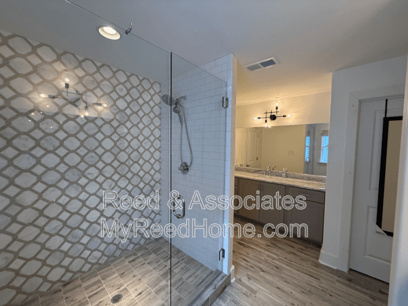 Memphis House: 1080 Blythe St
