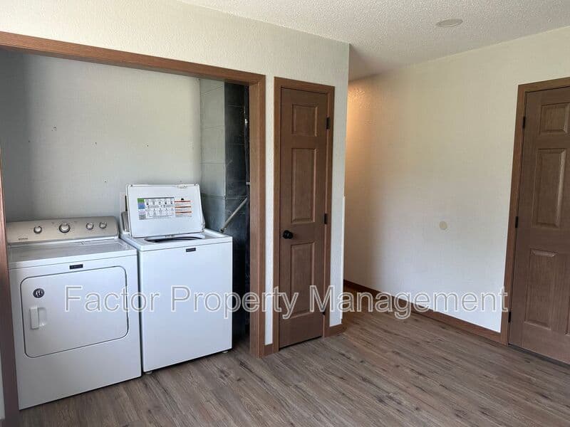 Mankato Townhome: 162 Balcerzak Drive