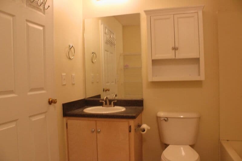 Pooler House: 132 Bluelake Blvd