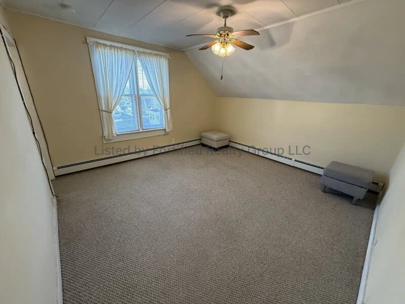 Fall River Condo: 575 Mount Hope Ave