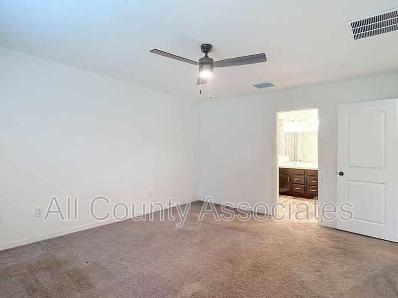Hudson House: 12542 Achasta Blvd