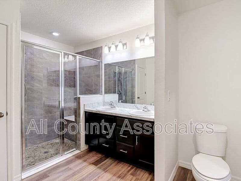 Hudson House: 12542 Achasta Blvd