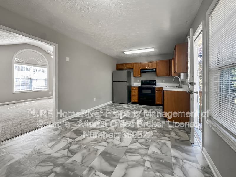 Temple House: 121 Maplewood Dr