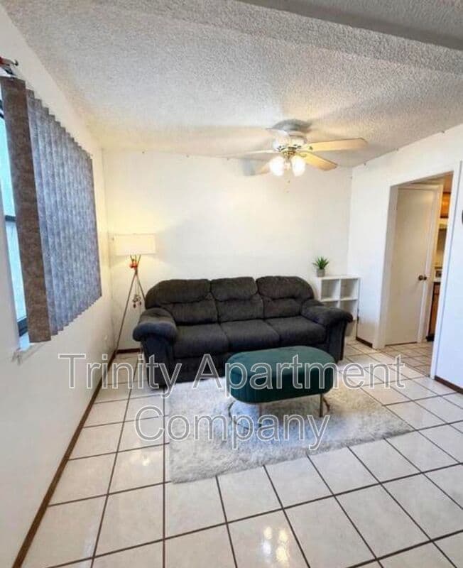 Albuquerque Condo: 12000 Stilwell Pl Ne