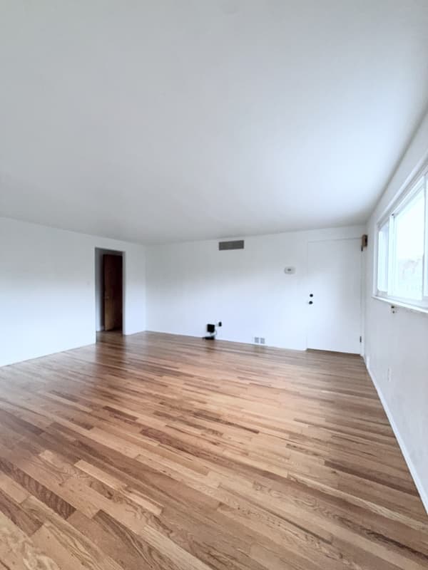 Pittsburgh House: 241 Bauman Avenue - 2