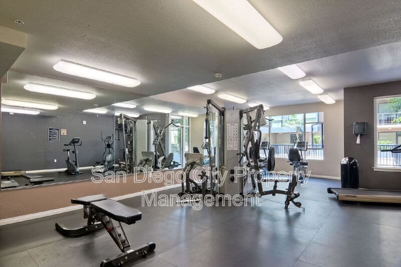 San Diego House: 530 K Street