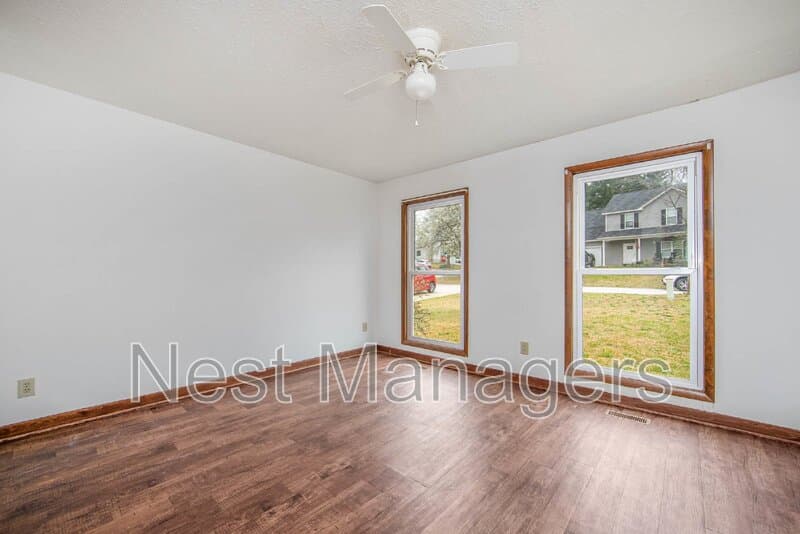 Fayetteville House: 502 Toxaway Court