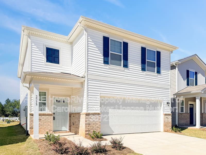Hickory House: 2953 31st St Ln NE